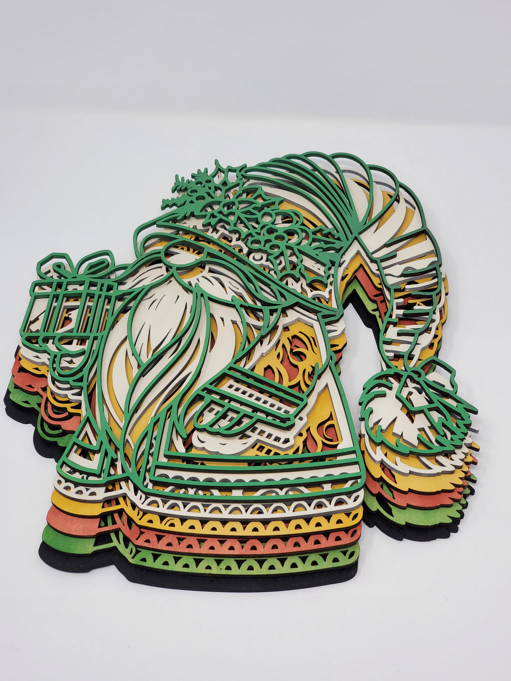 6-Layer Holiday Gnome – Handcrafted Laser-Cut Christmas Wall Art
